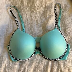 Seafoam blue/green Victoria’s Secret bra 32D